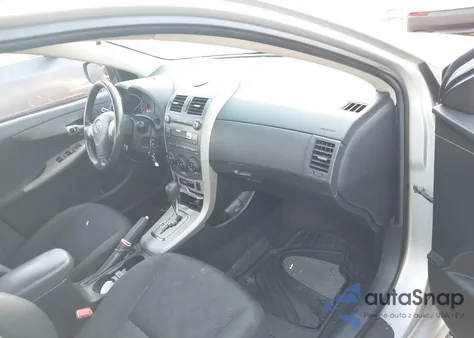 2010 Toyota Corolla S z USA, uszkodzony, nr VIN 2T1BU4EE4AC278545